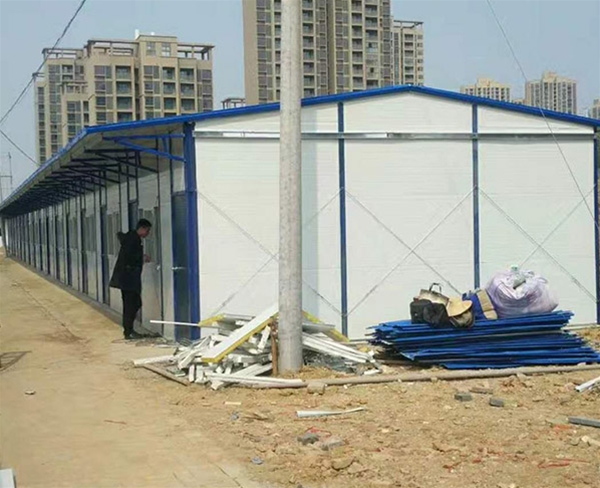 輕鋼組合活動房