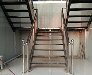 不銹鋼樓梯