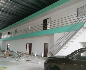 輕鋼組合活動(dòng)房